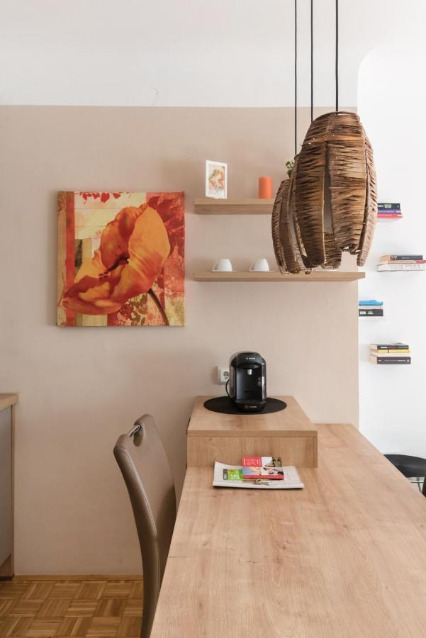 Cosy Apartment Near Vic Wien Exterior foto